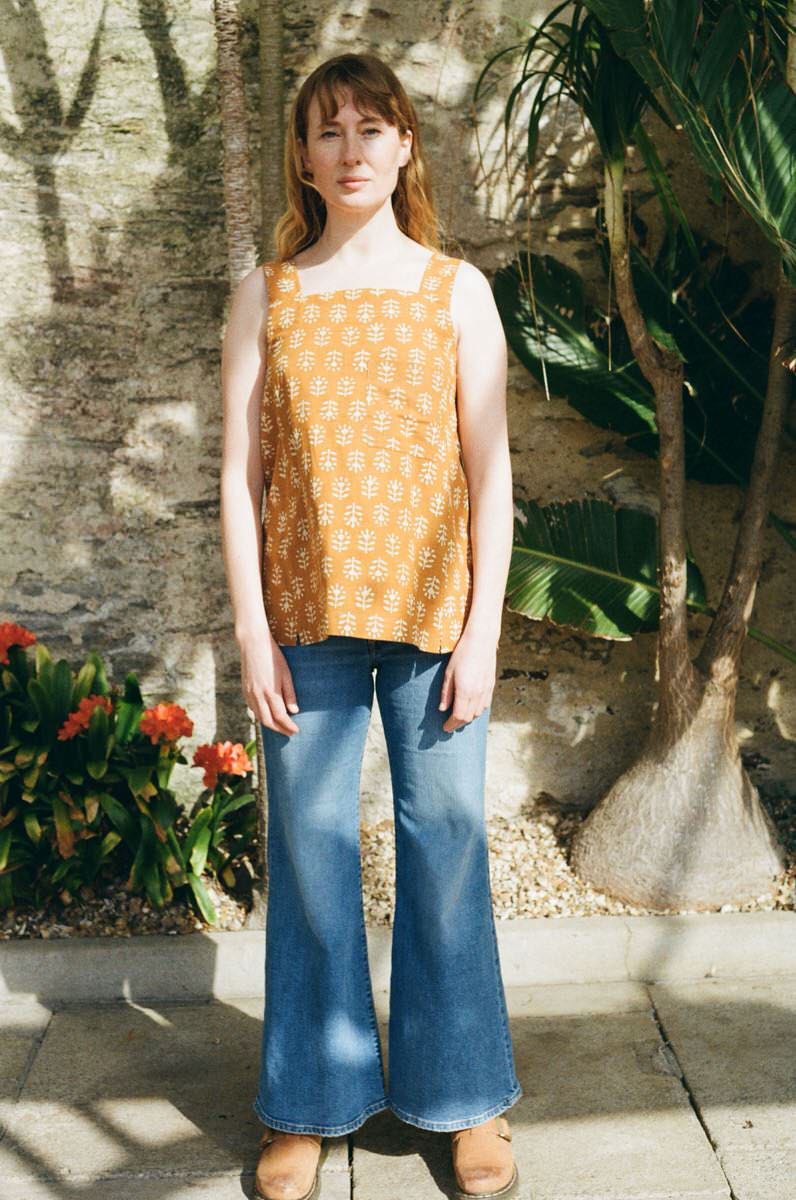 NEW IN • Tank Top - Sunflower Dabu