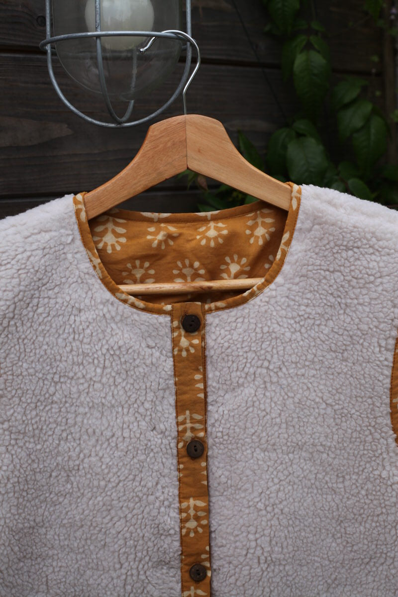 Reversible Gilet - Sunflower Dabu