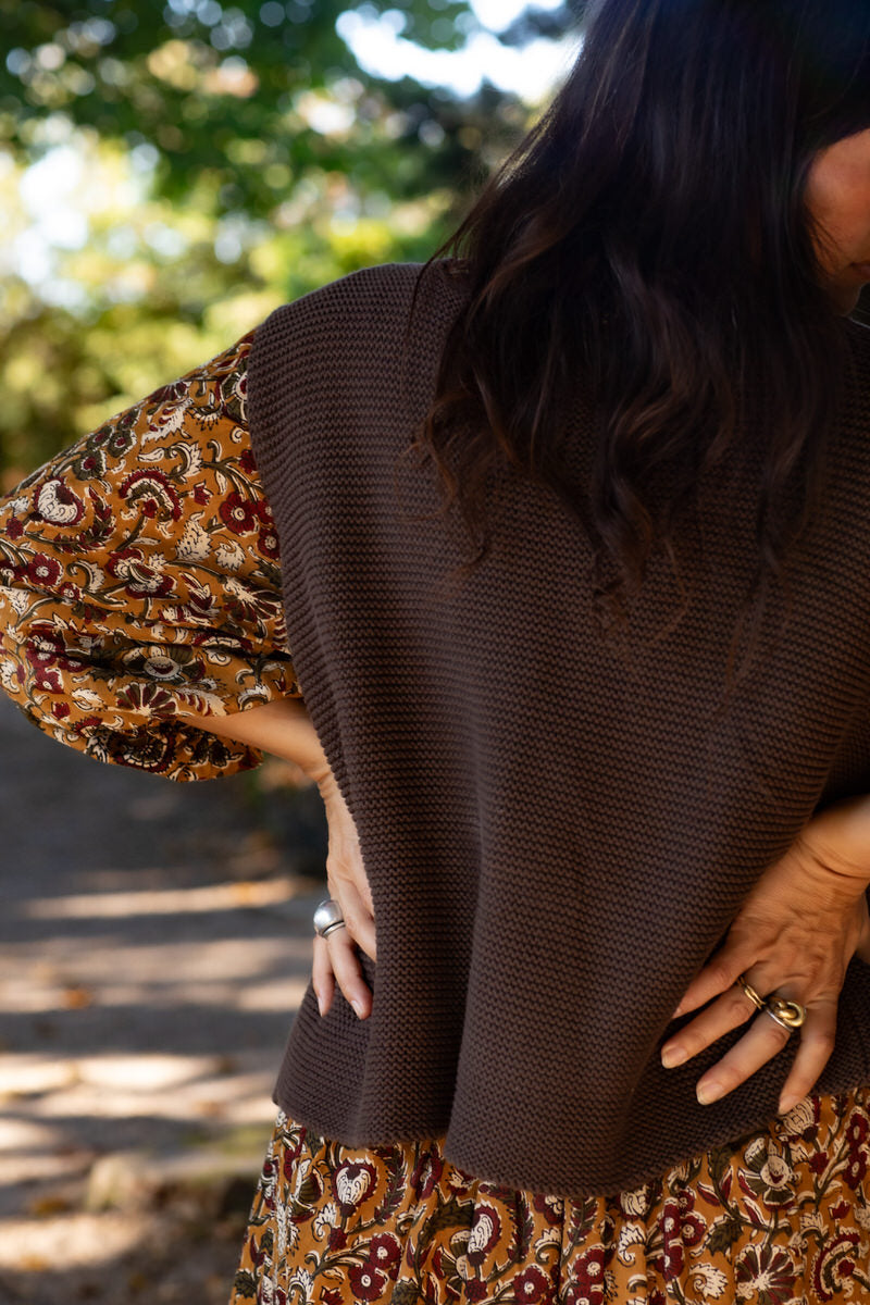 Herdswoman's Gilet 2.0 - Mocha
