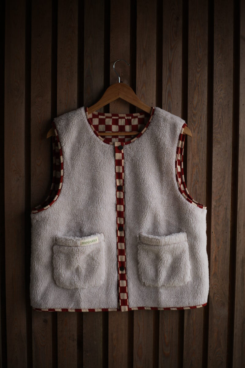 Reversible Gilet - Clay Red