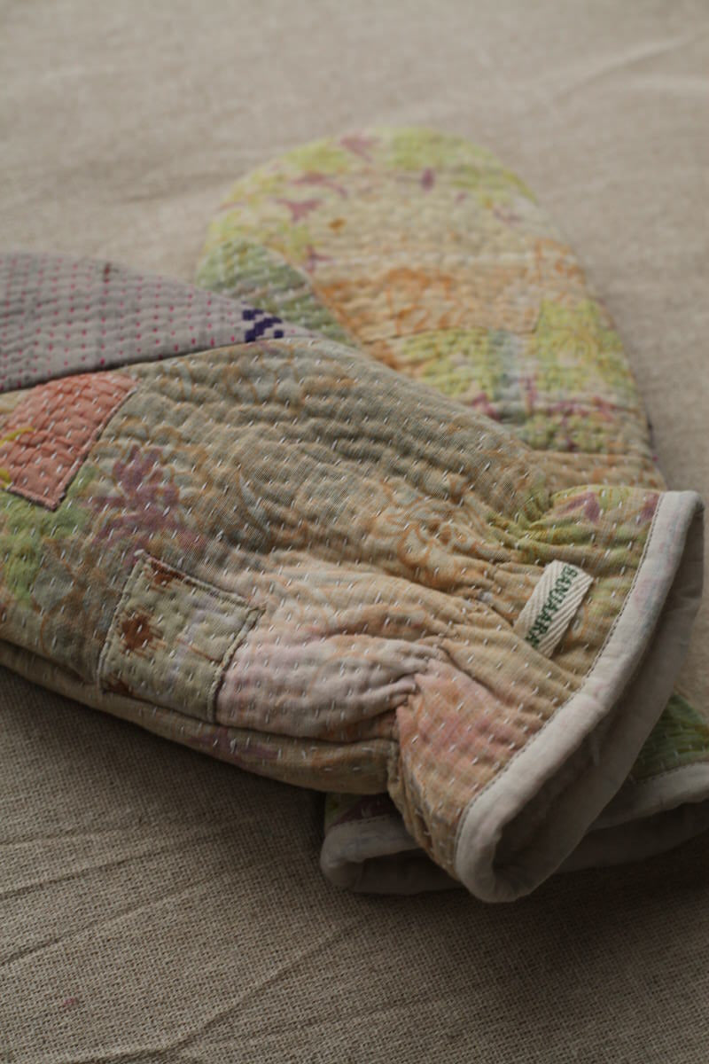 Kantha Mittens