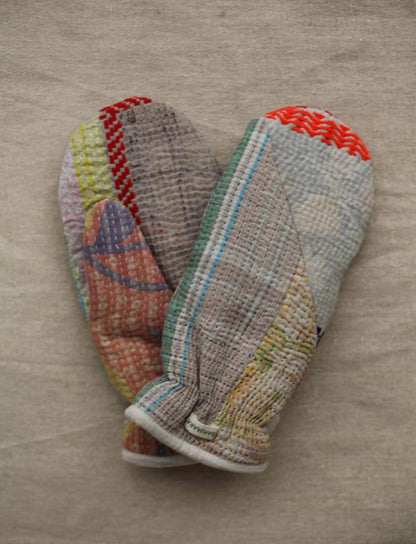 Kantha Mittens