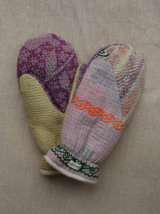 Kantha Mittens