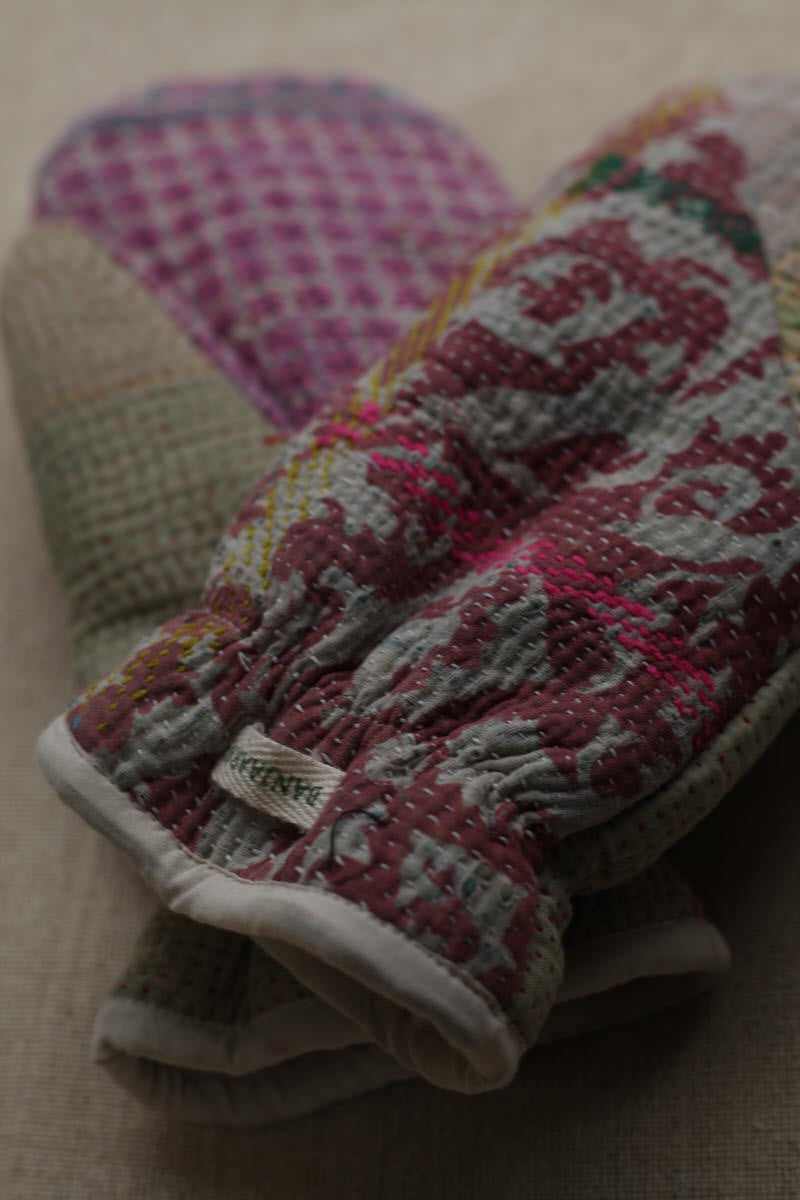 Kantha Mittens