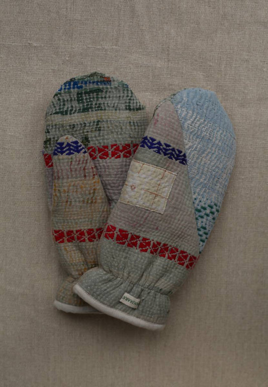Kantha Mittens