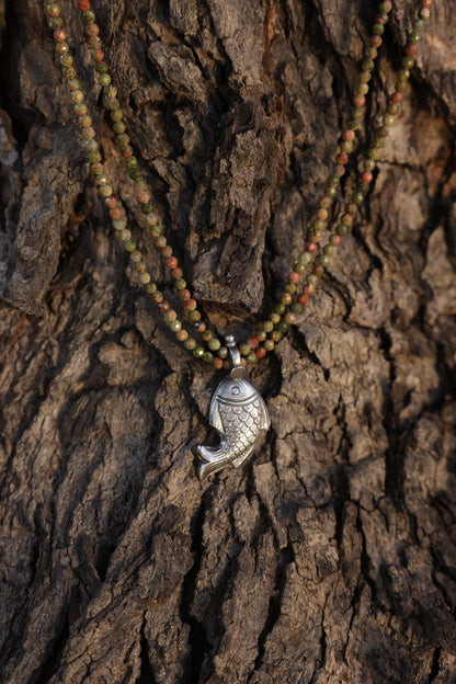 Little Omen Necklace