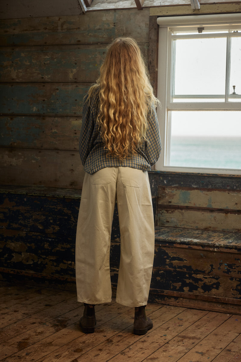 Bryher Barrel Jeans - Ecru Twill