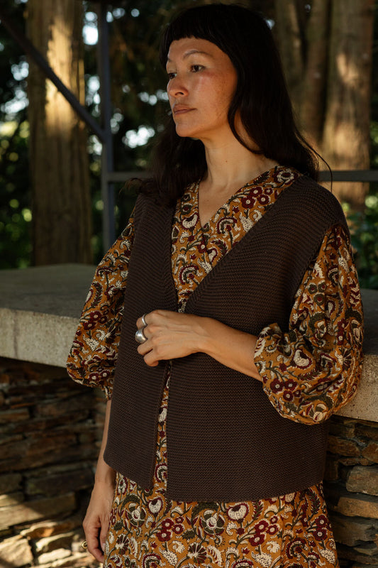Herdswoman's Gilet 2.0 - Mocha