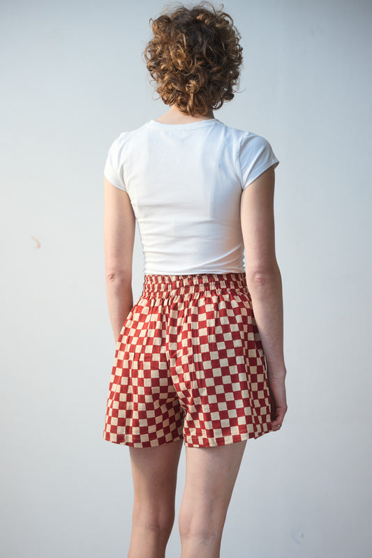Mia Shorts - Check Madder Red