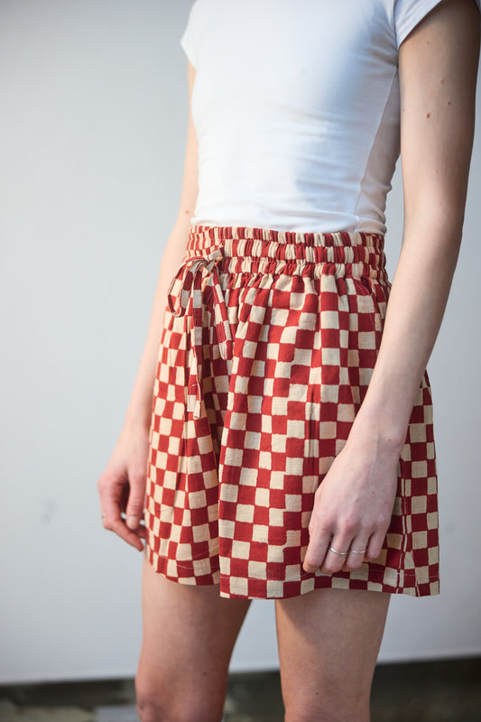 Mia Shorts - Check Madder Red