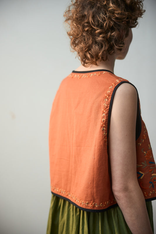 Lila Waistcoat - Embroidered Folia
